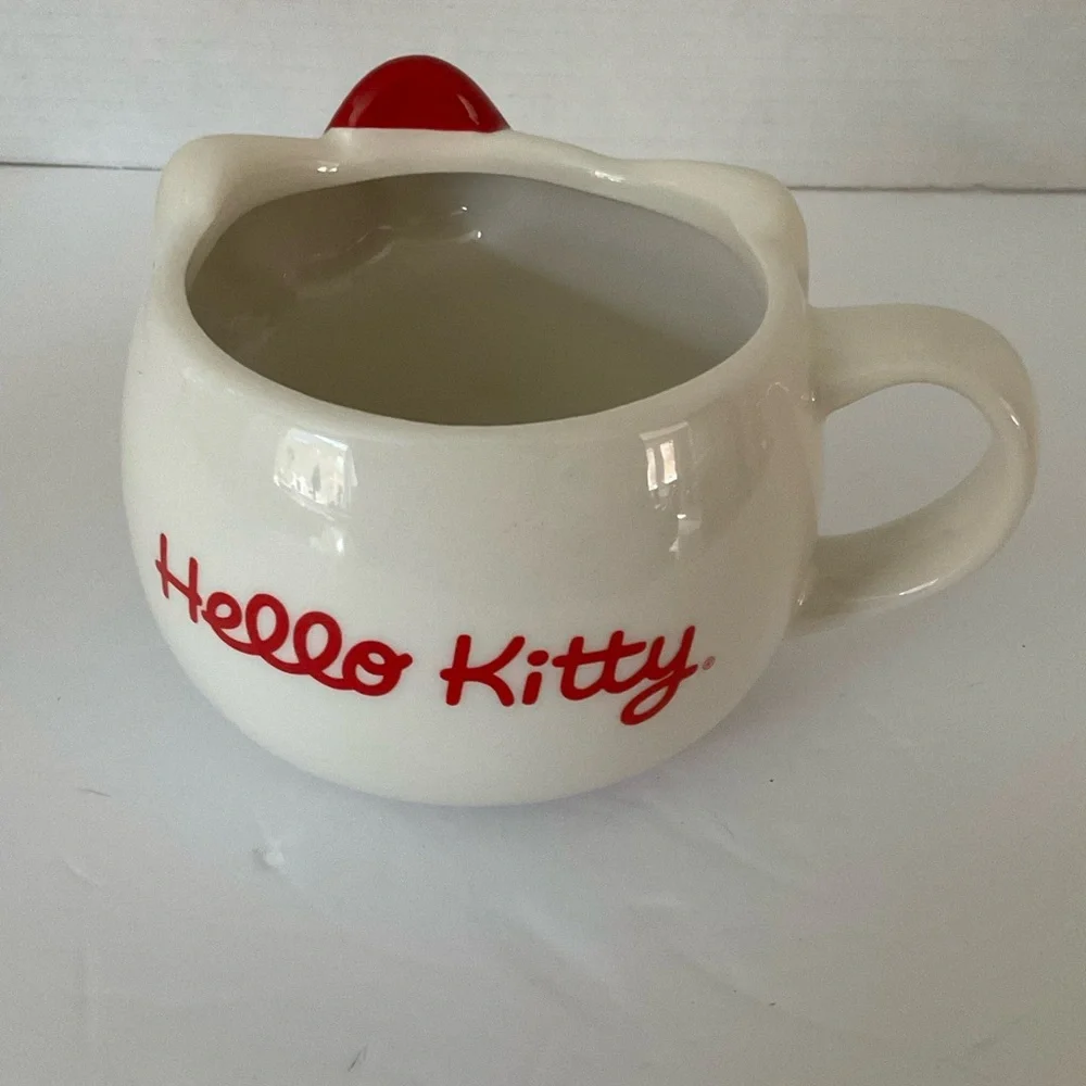 Hello‎ Kitty Red Bow Mug